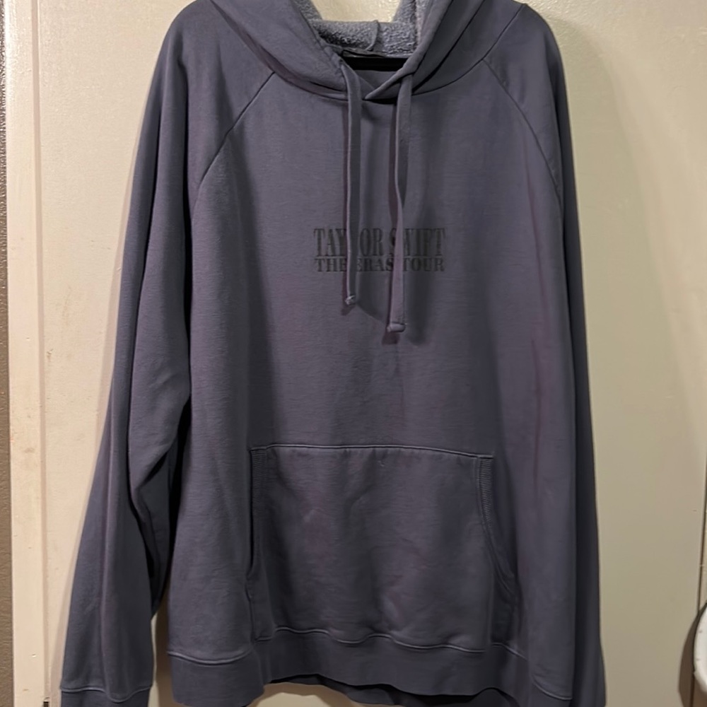 EXCLUSIVE Taylor Swift Eras Tour Blue Hoodie - Size 2XL